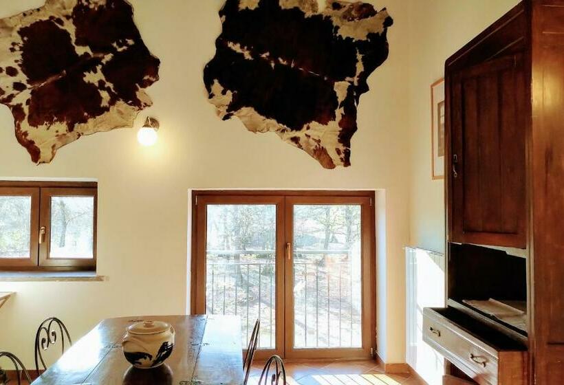 带按摩浴盆的套房, Agriturismo Tenuta Monte La Guardia