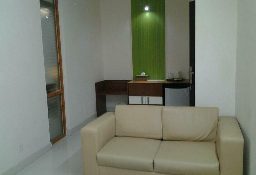 اتاق سوپریور سه تخته, Naas Serviced Apartments