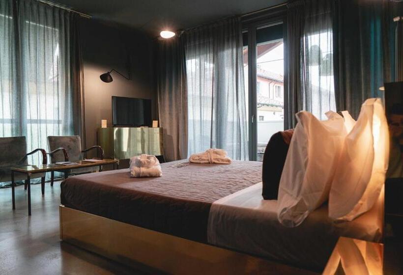 جناح مزود بتراس, Boutique Hotel Borgo Nuovo