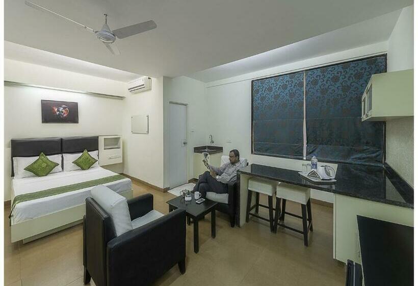 Deluxe Zimmer, Cosmo Annora