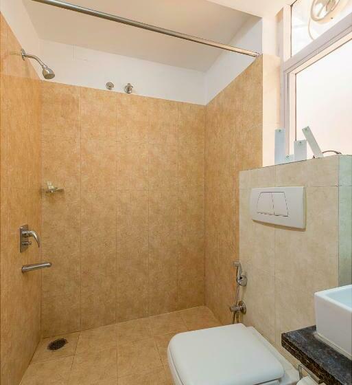 Superior Zimmer Kingsize Bett, Cosmo Annora