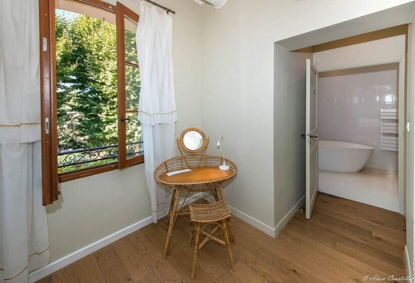 디럭스룸 공원 전망, Domaine Gaogaia