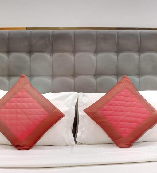 标准三人间, Dreamland Dx