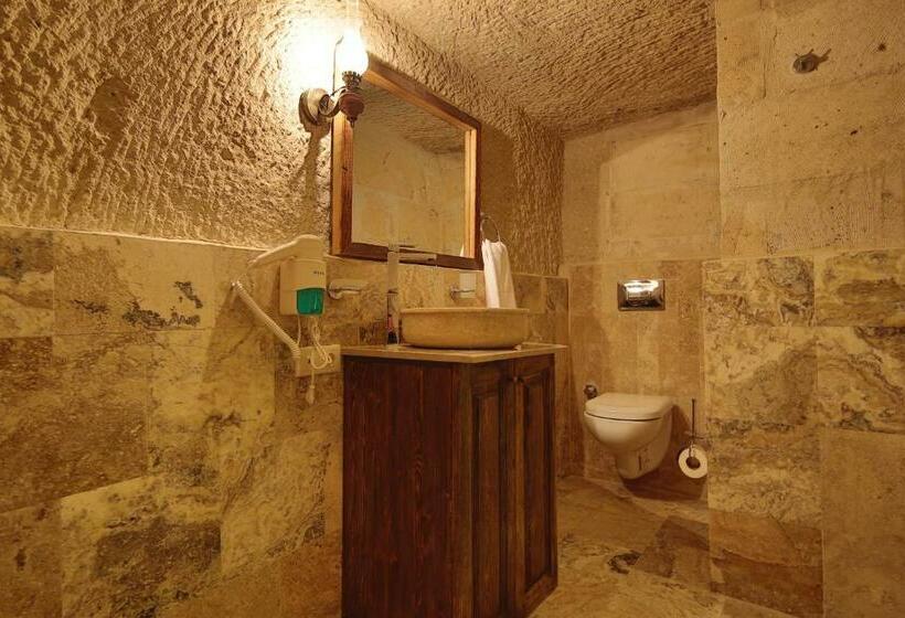 חדר סטנדרט, Hidden Cave