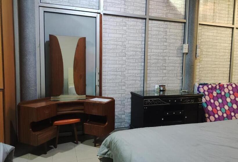 غرفة عائلية ذات إطلالة جانبية على البحر, Horizon Inn