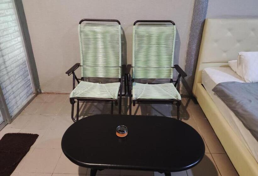 غرفة عائلية ذات إطلالة جانبية على البحر, Horizon Inn