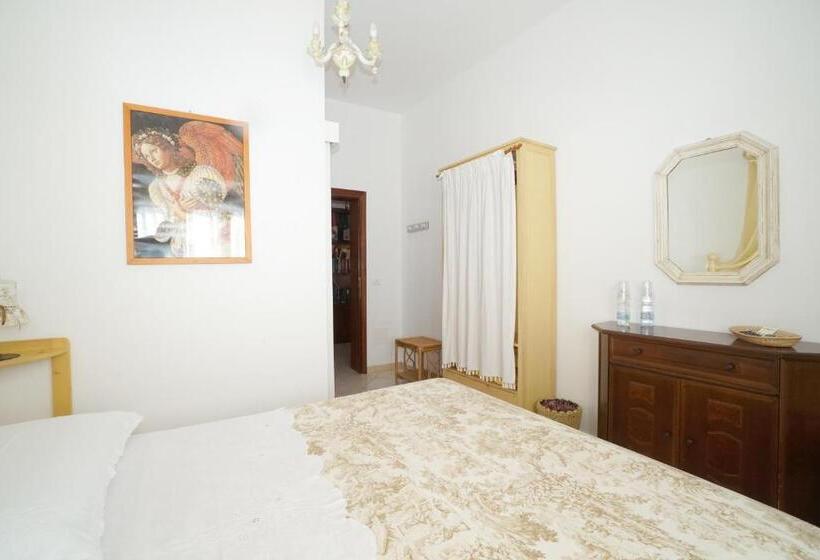 基本间, La Mimosa