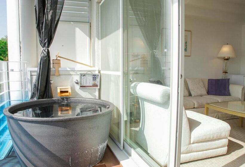 Люкс с Террасой, Livemax Resort Setouchi Seafront