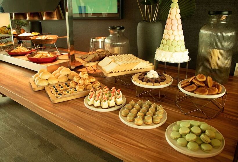 اتاق سوپریور, Midori Clark Hotel And Casino