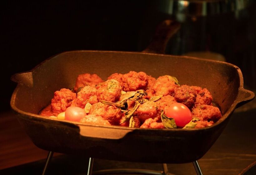 اتاق لوکس, Midori Clark Hotel And Casino