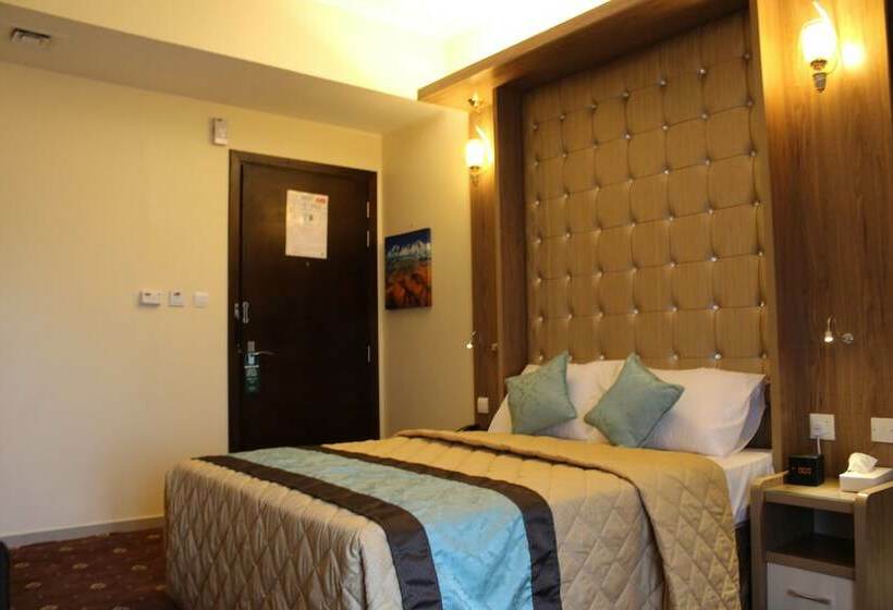 豪华房间, Naif Fort