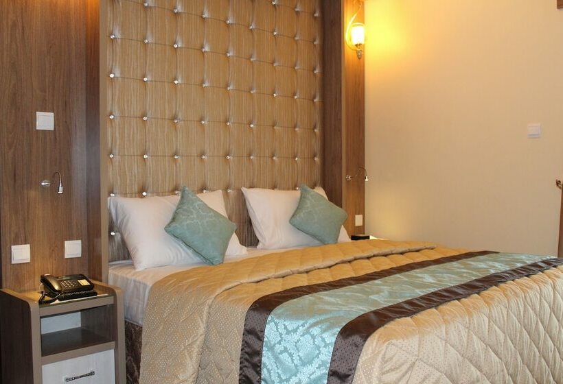 豪华房间, Naif Fort