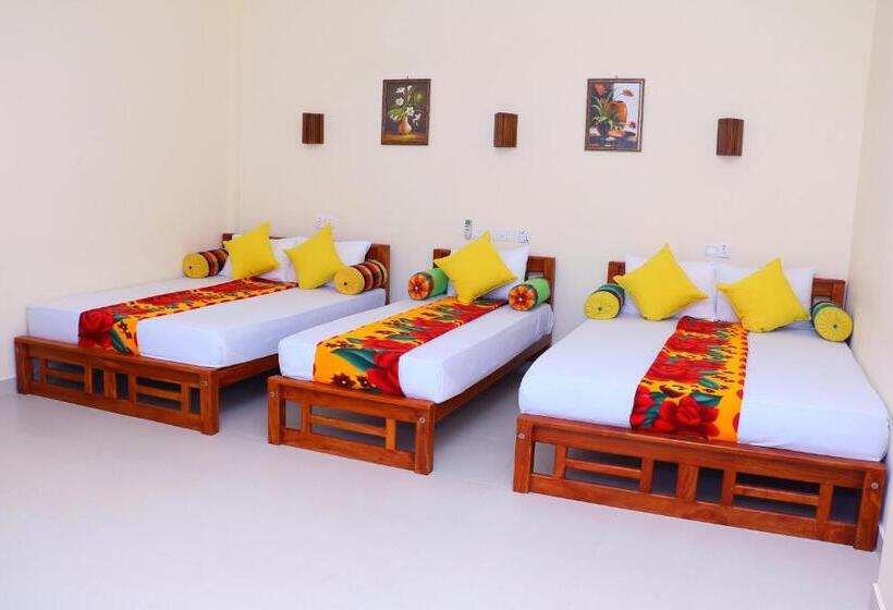 디럭스 패밀리 룸, Nature Resort   Yala Safari Village