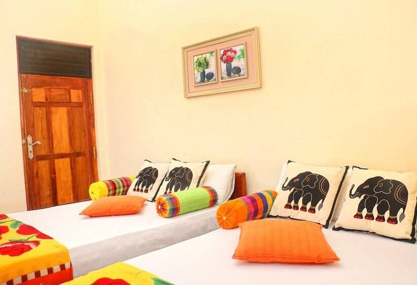 Номер Deluxe, Nature Resort   Yala Safari Village