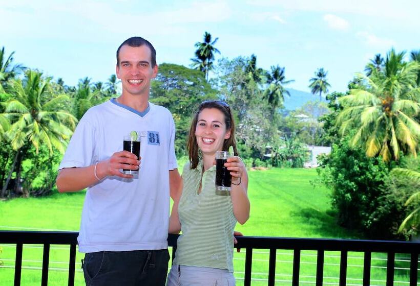 디럭스 4인 룸, Nature Resort   Yala Safari Village