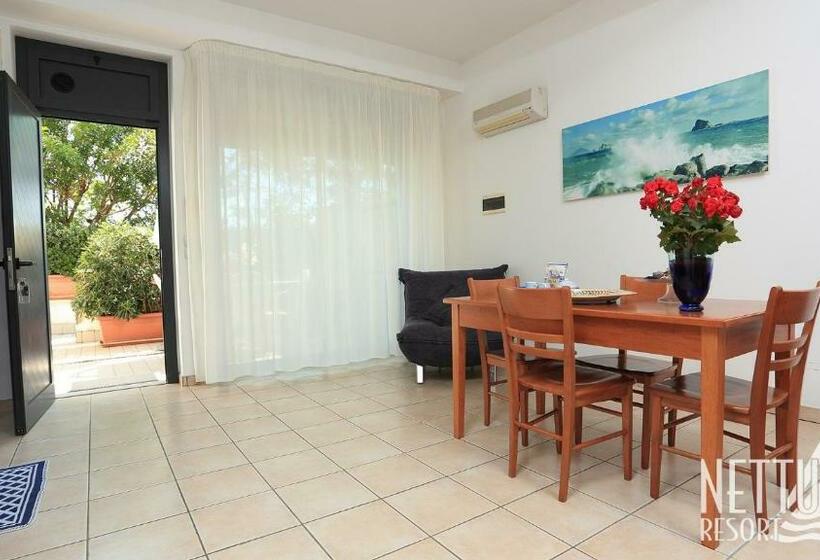 Студио Стандарт Вид на Сад, Nettuno Resort