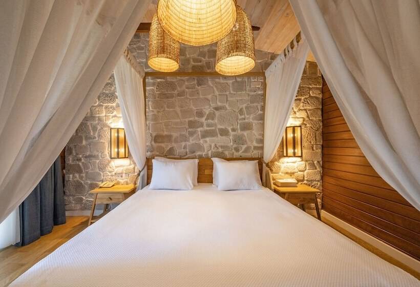 سوییت لوکس, Kimera Lounge Boutique Hotel & Spa