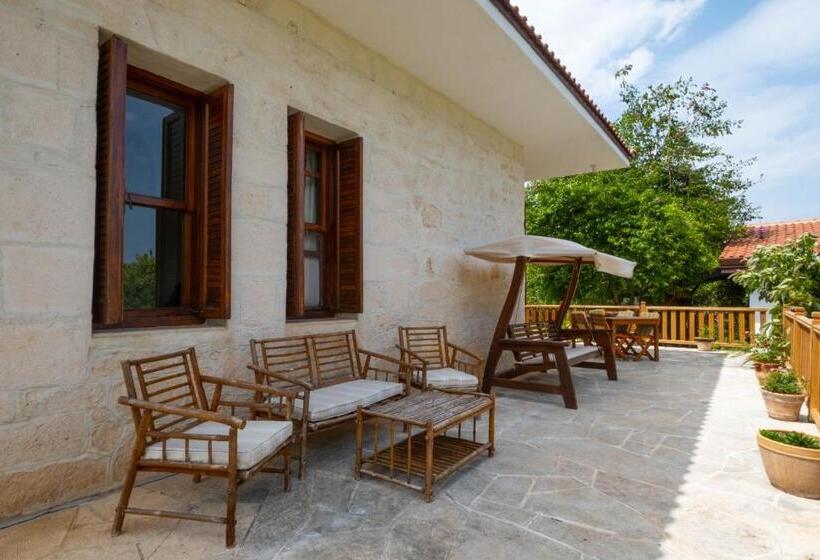 اتاق خانوادگی با چشم‌انداز کوه, Kimera Lounge Boutique Hotel & Spa
