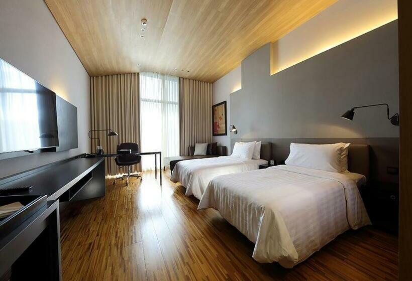 اتاق سوپریور, Midori Clark Hotel And Casino