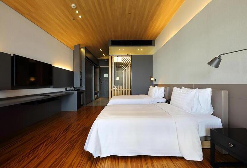 اتاق لوکس, Midori Clark Hotel And Casino