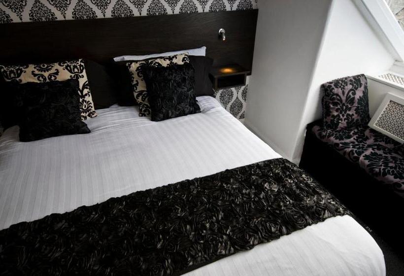 キングサイズベッドのスーペリアルーム, The Coppice Including Off Site Health Club