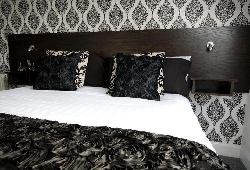 キングサイズベッドのスーペリアルーム, The Coppice Including Off Site Health Club