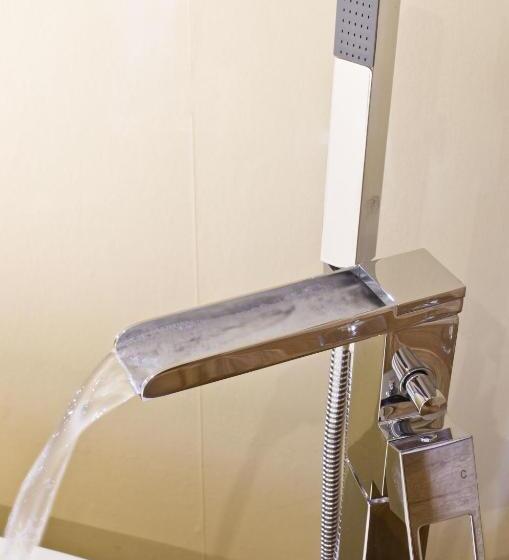 デラックスルーム, The Coppice Including Off Site Health Club