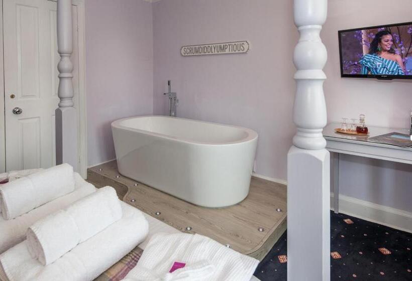 デラックスルーム, The Coppice Including Off Site Health Club