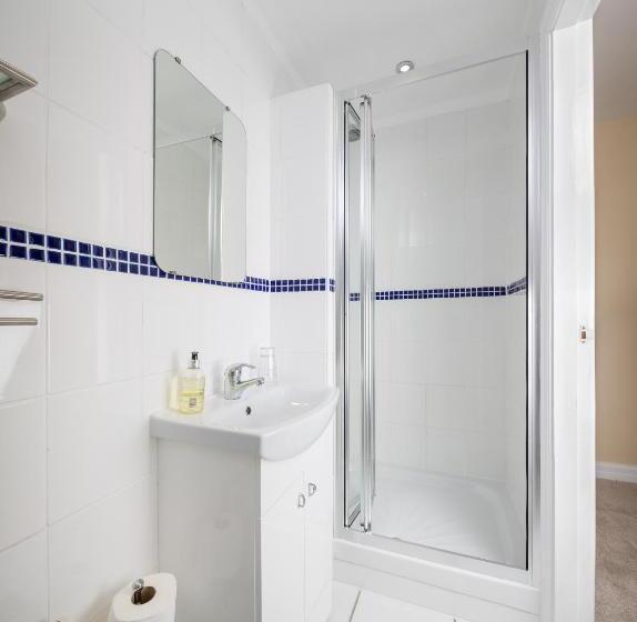 ベーシックルーム, The Coppice Including Off Site Health Club