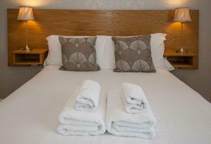 スーペリアールーム, The Coppice Including Off Site Health Club