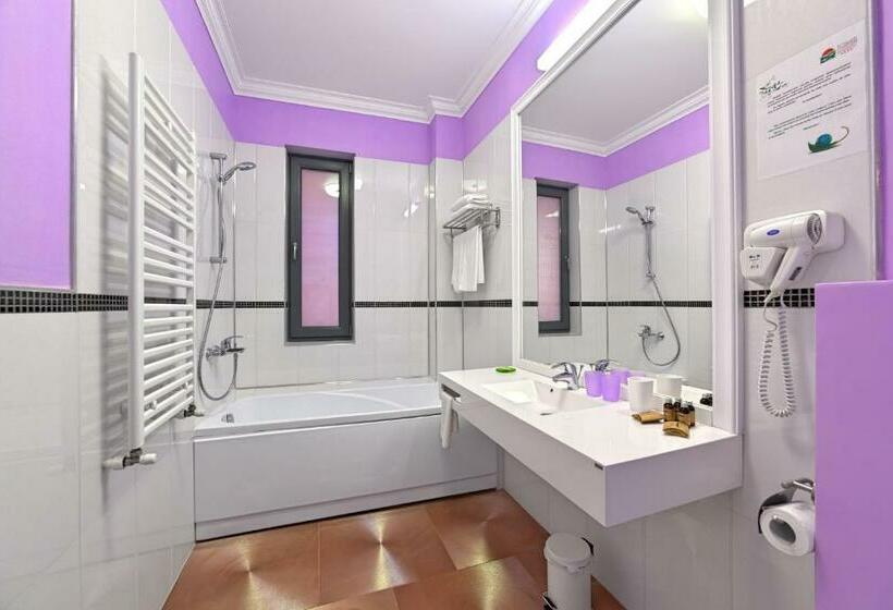 Апартаменты 1 Спальня, Tomis Garden Apartments Mamaia