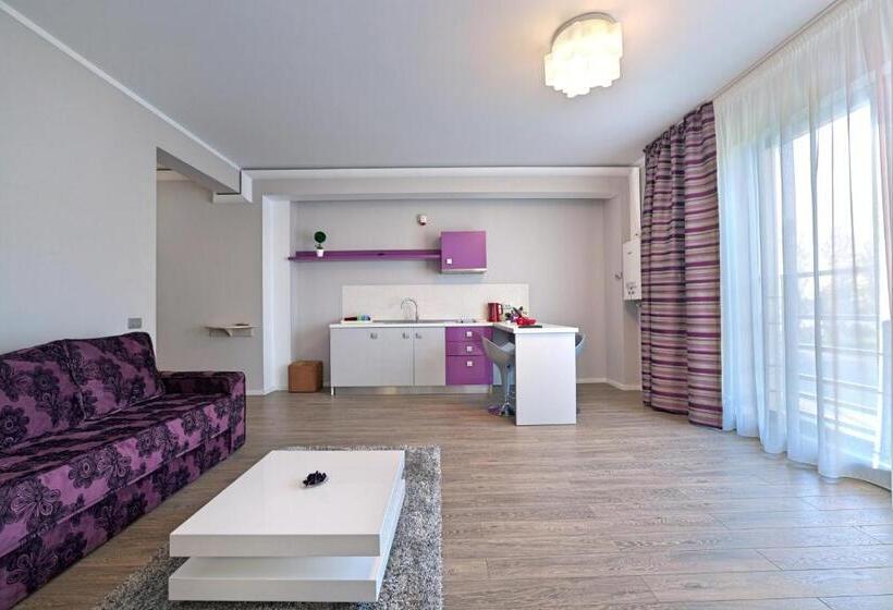 Апартаменты 1 Спальня, Tomis Garden Apartments Mamaia