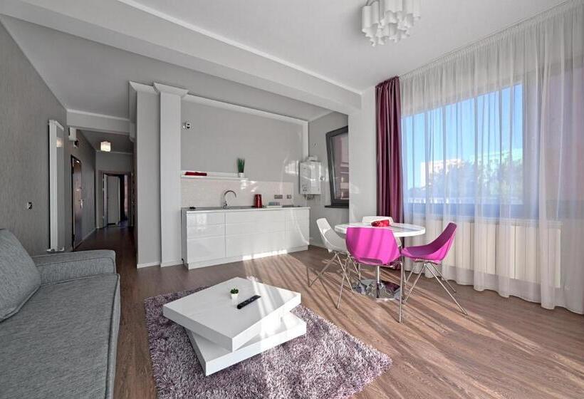 Апартаменты 2 Спальни, Tomis Garden Apartments Mamaia