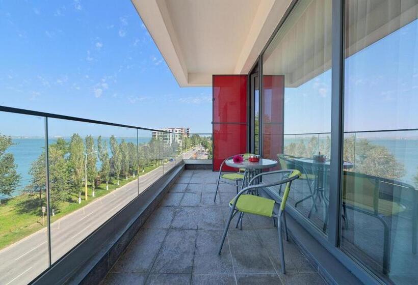 Апартаменты 2 Спальни, Tomis Garden Apartments Mamaia