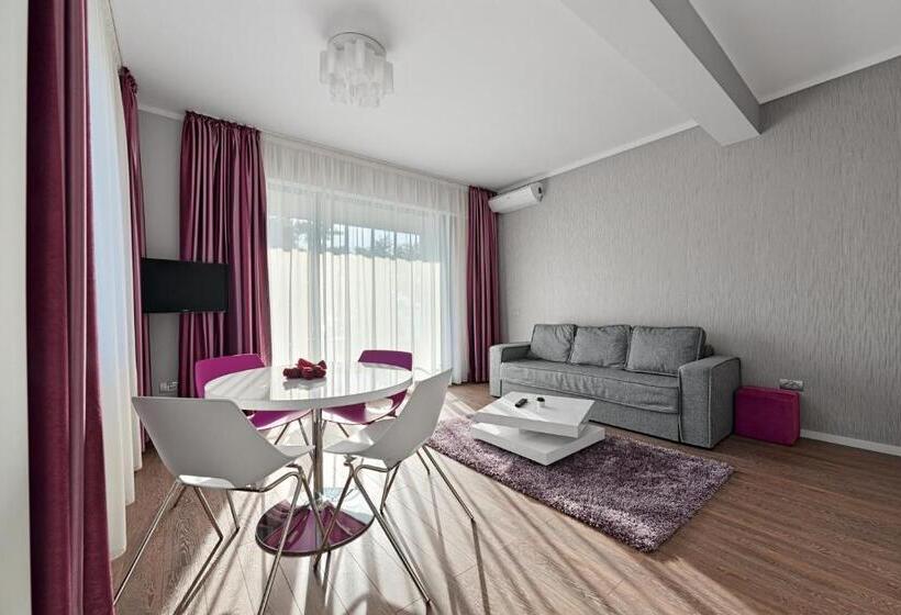 Апартаменты 2 Спальни, Tomis Garden Apartments Mamaia