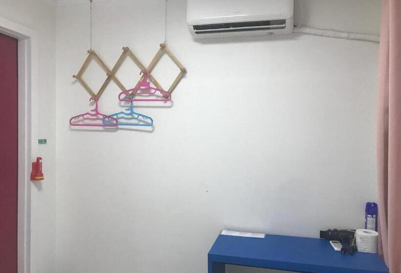 חדר אקונומי יחיד, Slow Citi Guest House