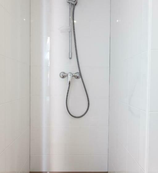 スタンダードルーム, St Christopher S Budget Hotel Paris   Gare Du Nord