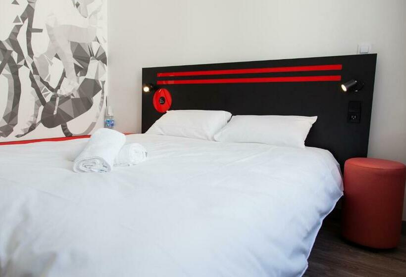 スタンダードルーム, St Christopher S Budget Hotel Paris   Gare Du Nord