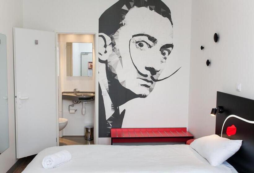 スタンダードルーム, St Christopher S Budget Hotel Paris   Gare Du Nord