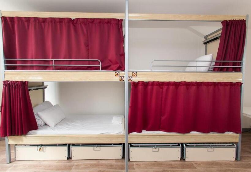 スタンダードトリプルルーム, St Christopher S Budget Hotel Paris   Gare Du Nord