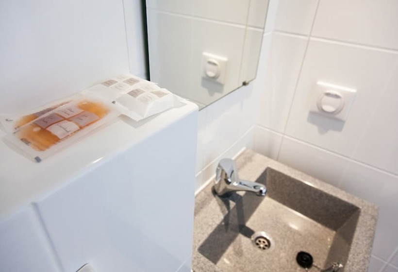 スタンダードルーム, St Christopher S Budget Hotel Paris   Gare Du Nord