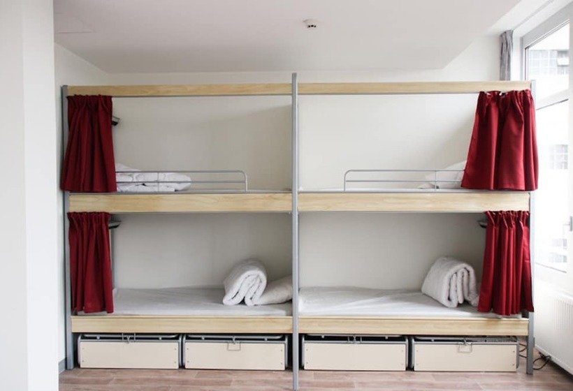 浴室共有スタンダード4人用ルーム, St Christopher S Budget Hotel Paris   Gare Du Nord