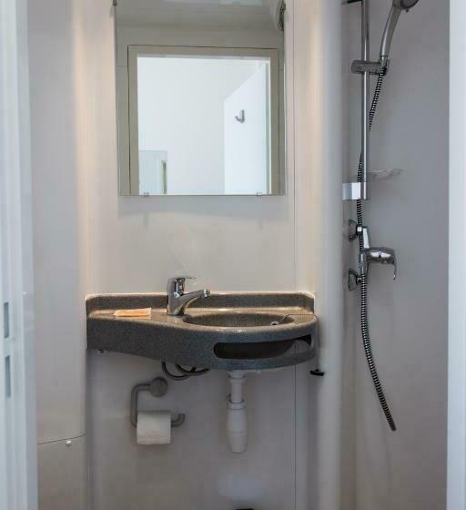 エコノミールーム, St Christopher S Budget Hotel Paris   Gare Du Nord