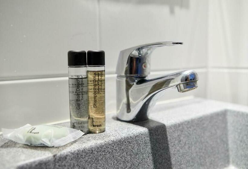 エコノミールーム, St Christopher S Budget Hotel Paris   Gare Du Nord