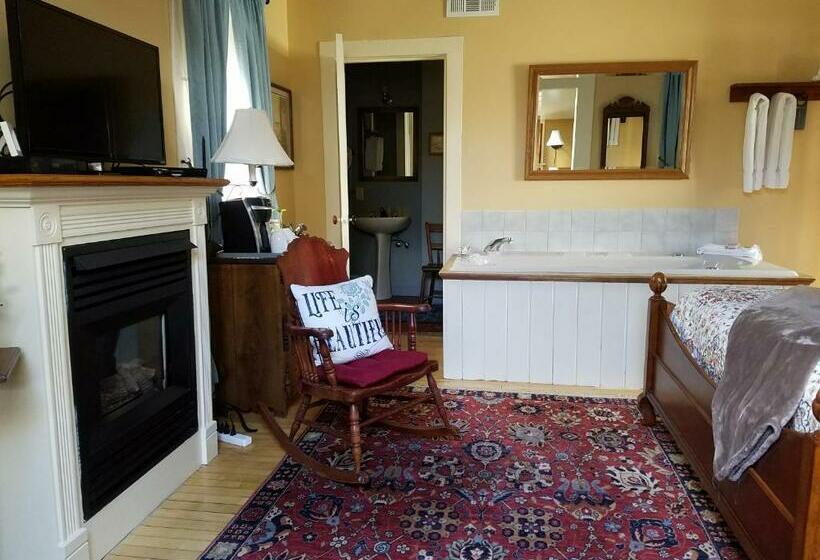 标准间, Lilly Pad