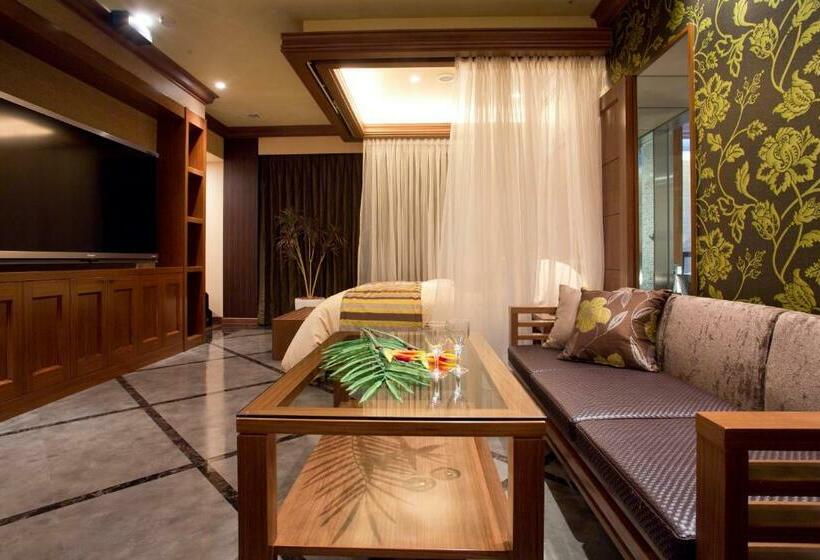 سوییت, And Spa Lotus Modern