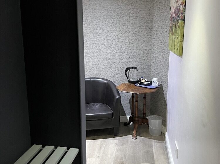 스탠다드 싱글 룸, Astral Lodge