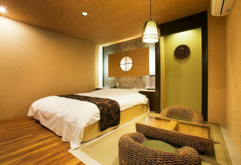 Номер Deluxe, Atlantis Higashi Osaka