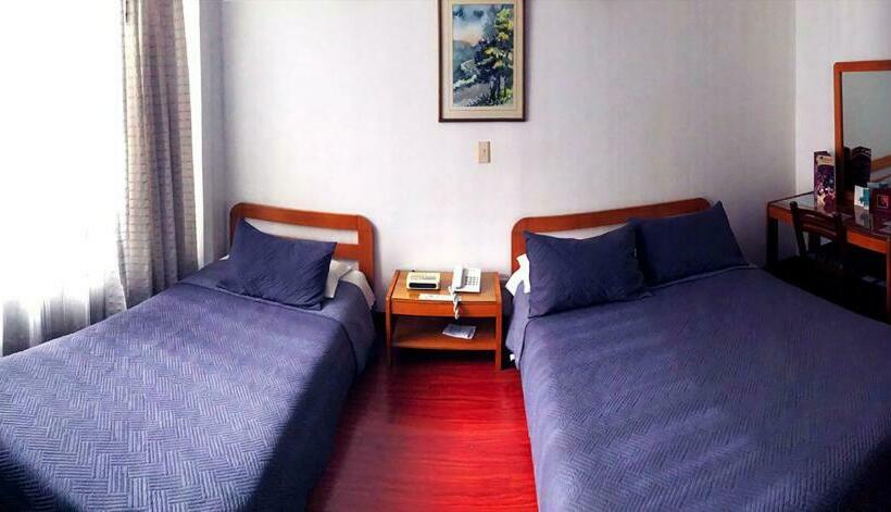 标准三人间, Galerias