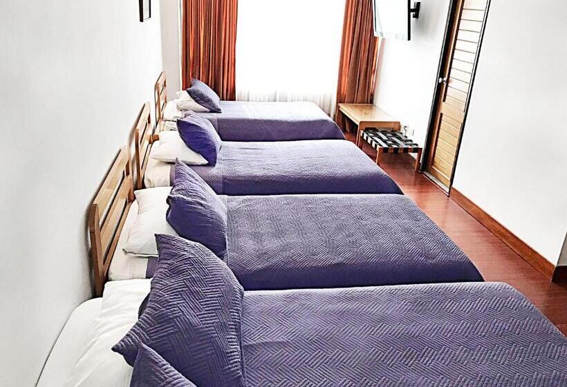 四人标准间, Galerias